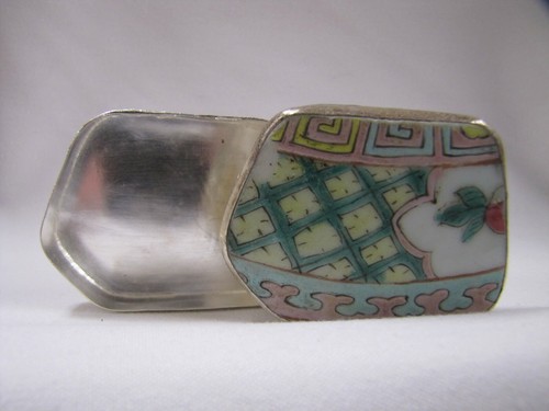 Vintage chinesische gravierte Silber gemischt Metall und Porzellan kleine Schatulle - Bild 8 von 9