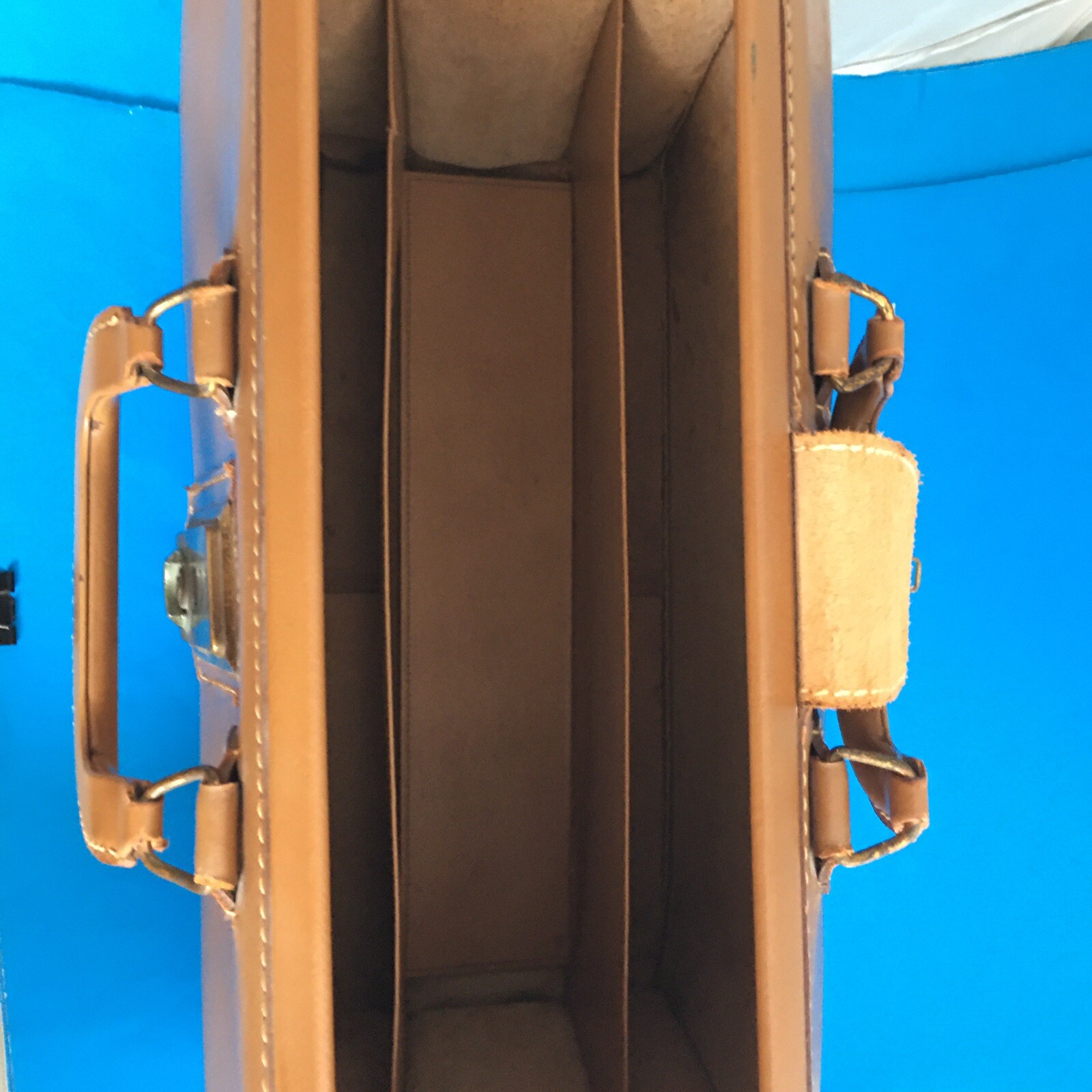 KNICKERBOCKER, CHICAGO Vintage Top Grain Leather Doctor Bag Case 20”x14”x8” USA