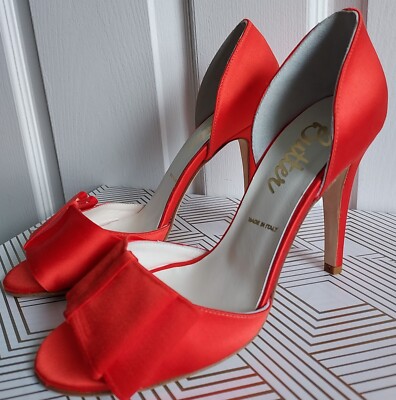 Butter  Italy 'Chet' Red Satin Peep Toe Pumps Heels Size 8
