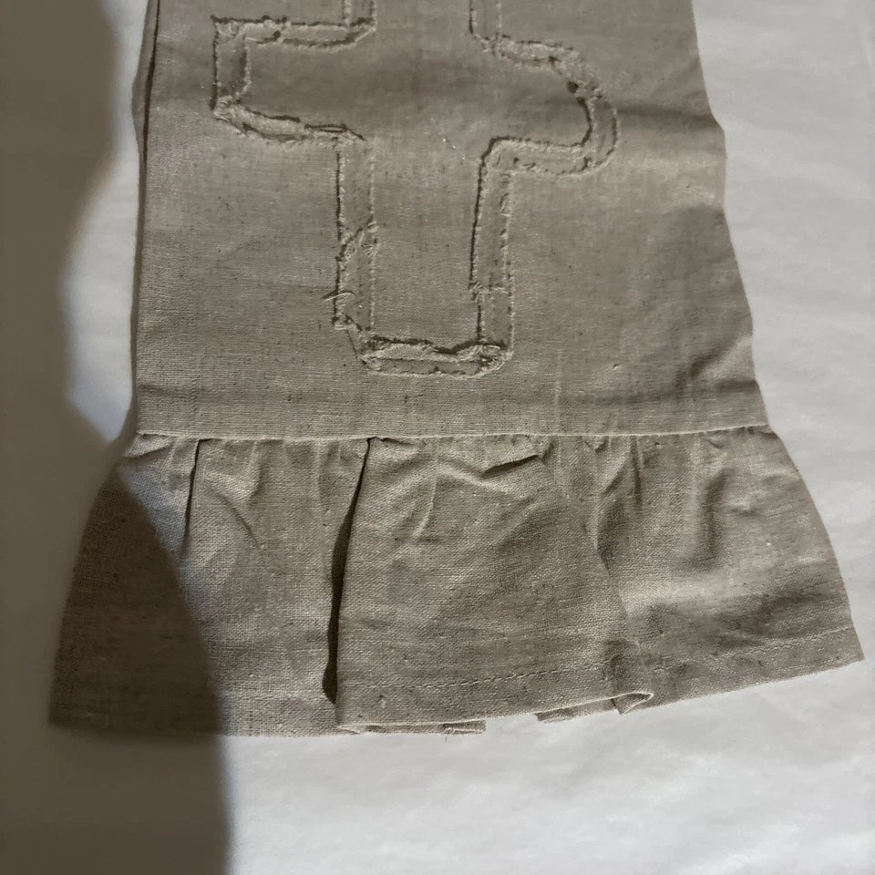 Toalla de mano con volantes apliques cruzados de lino natural The Royal Standard nueva con etiquetas. Pascua Foto 3 de 4