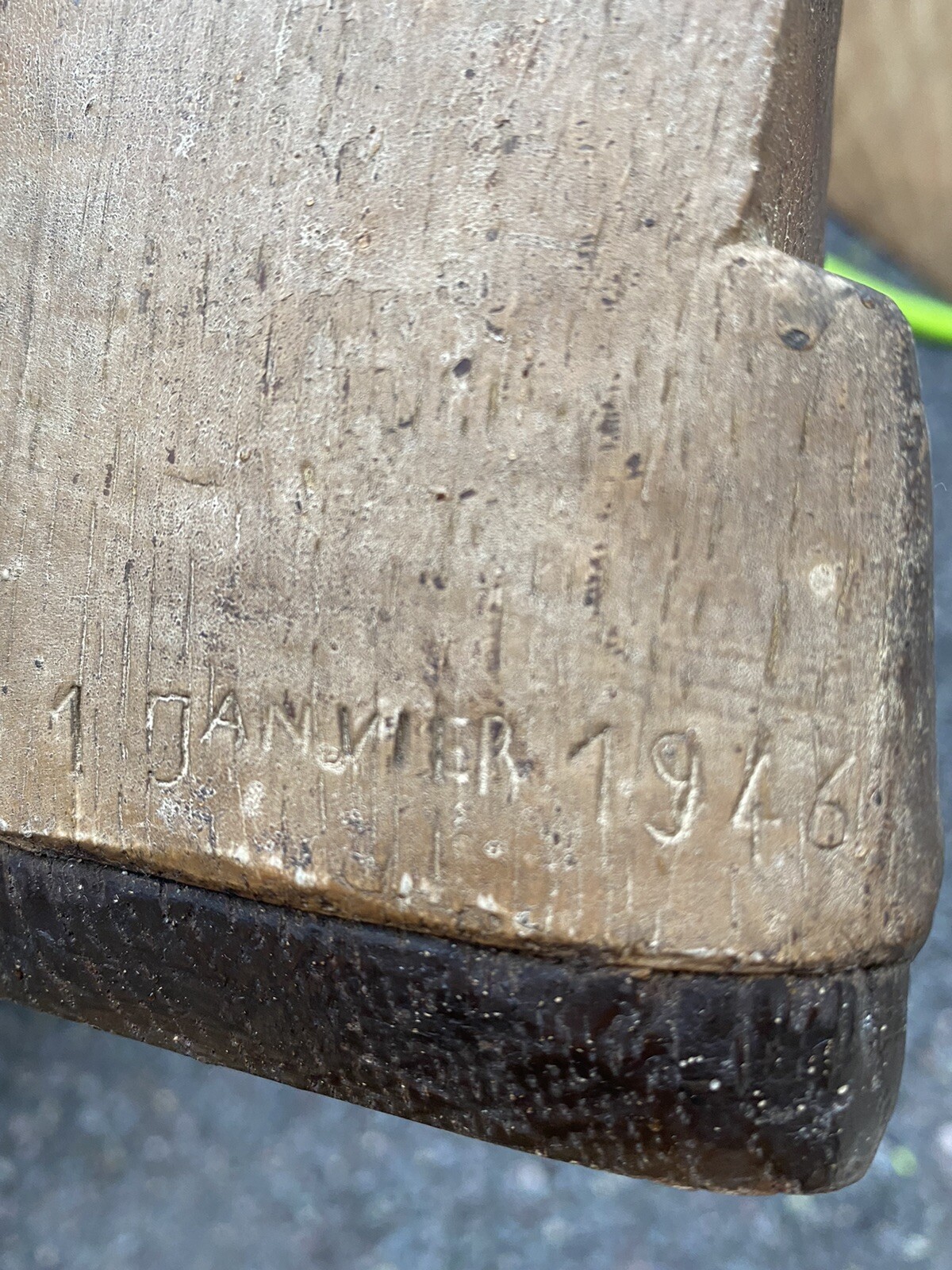 Picture 2 of 9