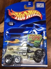 2001 Hot Wheels Race & Win Online "XS-IVE" ATEC Missile Truck Die Cast 1/64 