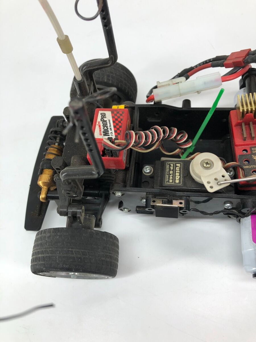 Tamiya 1/10 R/C Rover Mini Cooper Racing Red & White Tamiya 1/10 R/C Rover Mini Cooper Racing Red & White