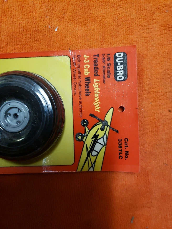 Du-Bro - 3-3/8" Light Weight J-3 Cub Wheels - New - Part 338TLC - Image 3 of 4