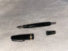 Parker Vacumatic 1933 Fountain Pen Laminated Emerald Pearl One Jewel One Band A+