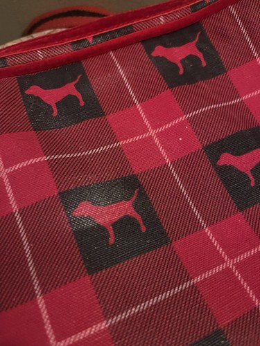 VICTORIA’S SECRET VS PINK VINTAGE LAPTOP CASE BAG RED PLAID Dog W Detach Strap - Picture 9 of 19