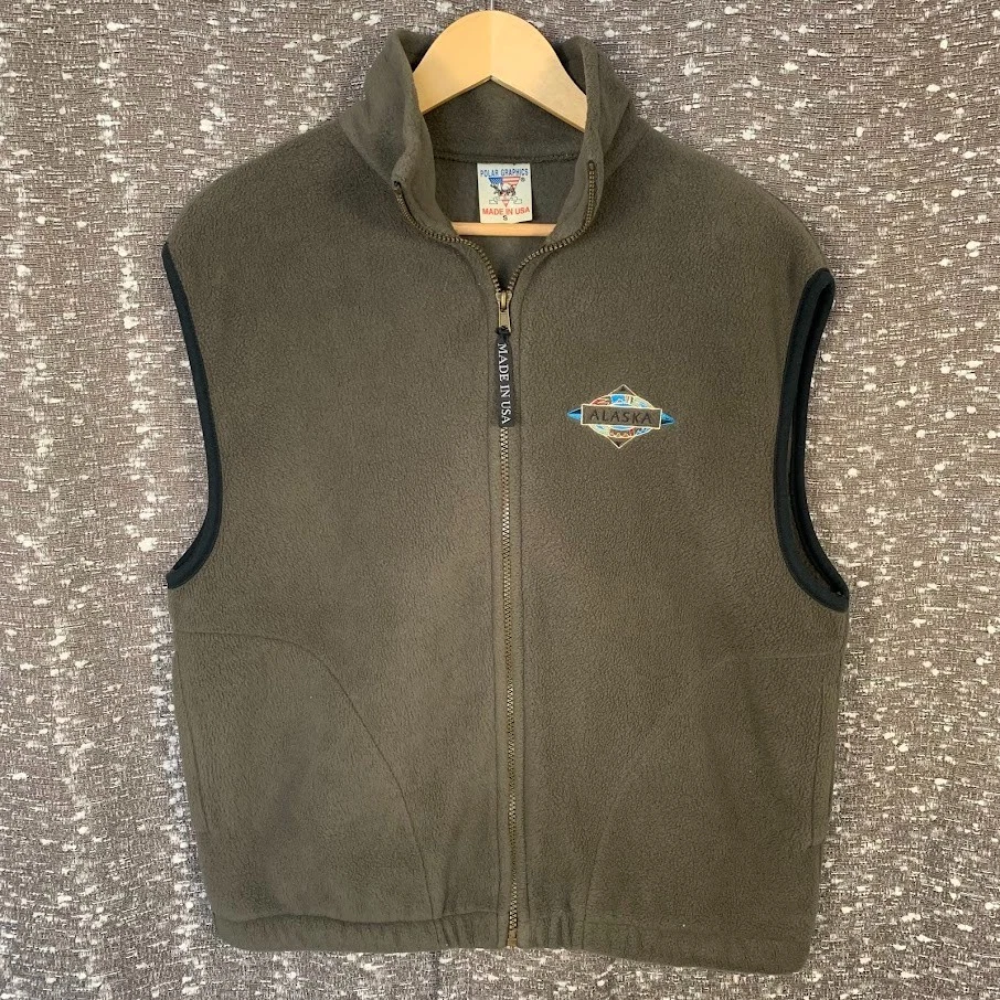 Vintage Polar Graphics Alaska Embroidered Fleece Full Zip Vest Men's Small