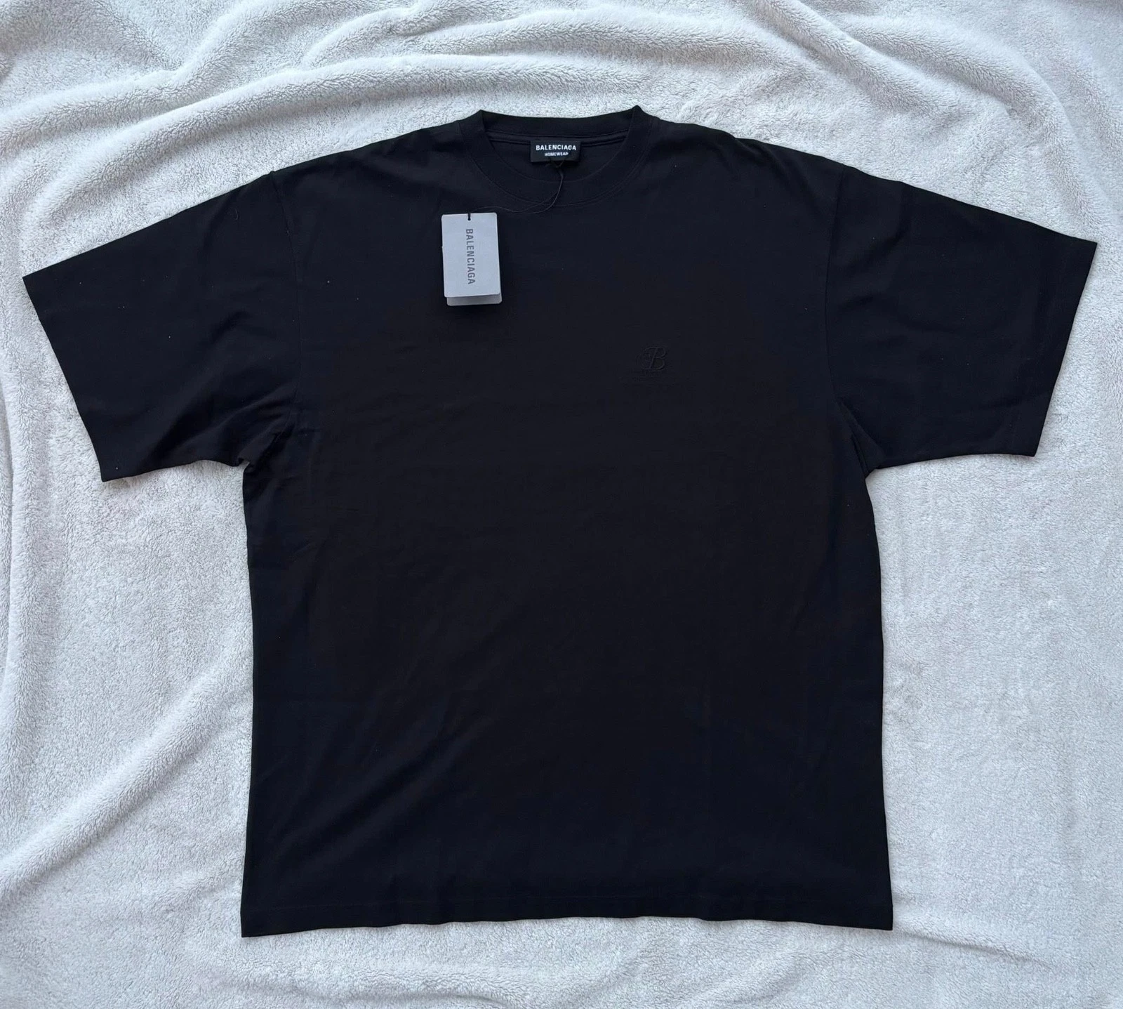 Balenciaga — Balenciaga Black Hotels & Resorts Logo Tee - Fits XL - $700 - Authentic - New