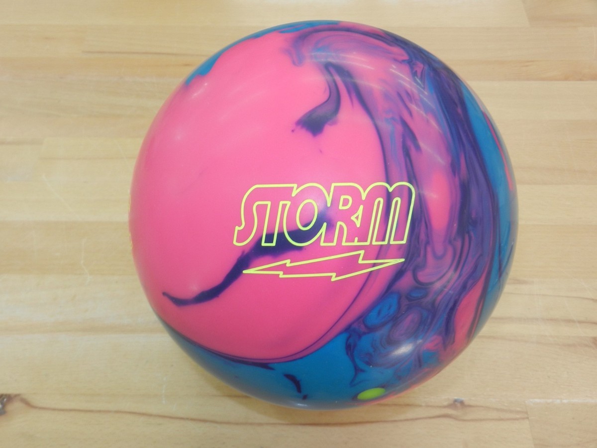 NIB 15# Storm Bionic Bowling Ball w/Specs of 15.2/3-3.5