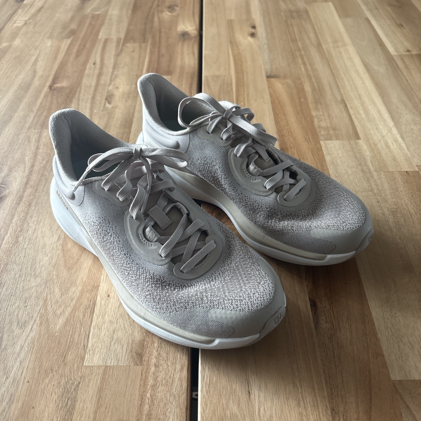lululemon Women's Chargefeel 2 Low Workout Trainer in baked clay/white size UK7