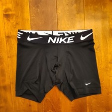 Nike Mens Dri-Fit Essential Micro Boxer Brief...
