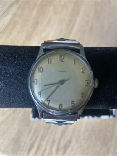 Vintage 1960s Timex Mercury Windup Mens Watch