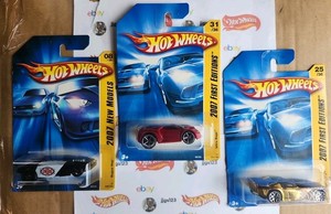 2007 Hot Wheels LOT of 3 New Models - Rogue Hog, Ultra Rage, Solar Reflex