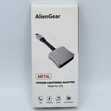 Adaptador y divisor de metal Alien Gear para iPhone cabezal de doble puerto audio auxiliar + cargador