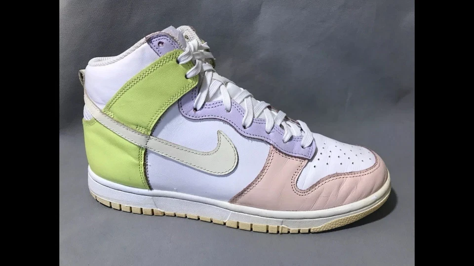 Nike Air Force 1 size 9.5 Women Shoes high tops good condition  - Imagem 2 de 4