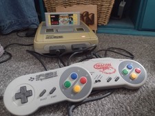 Super Nintendo Pal  console with Mario All Star in good condition