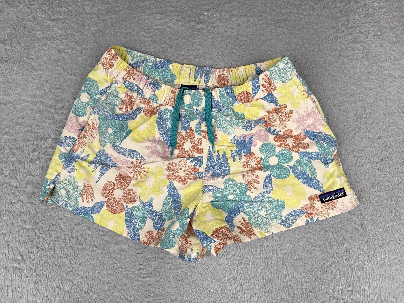 Patagonia Utility Shorts Womens Small Multicolor Floral Nylon Hiking Beach