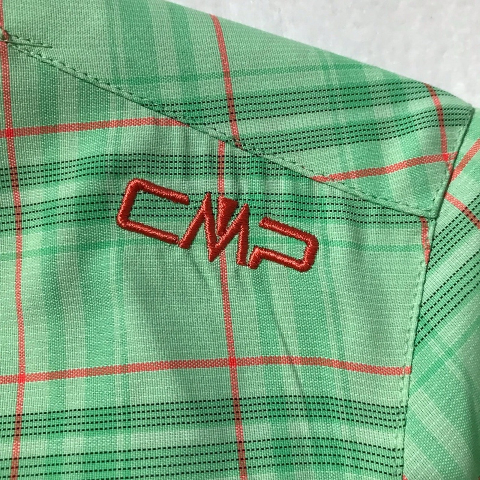 Cmp dry function short sleeve button up  green pl… - image 4