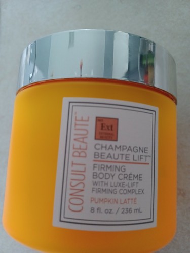 JUMBO CHAMPAGNE BEAUTE FIRMING BODY CREAM PUMPKIN LATTE SUPER SIZE-8 OZS - Picture 4 of 4