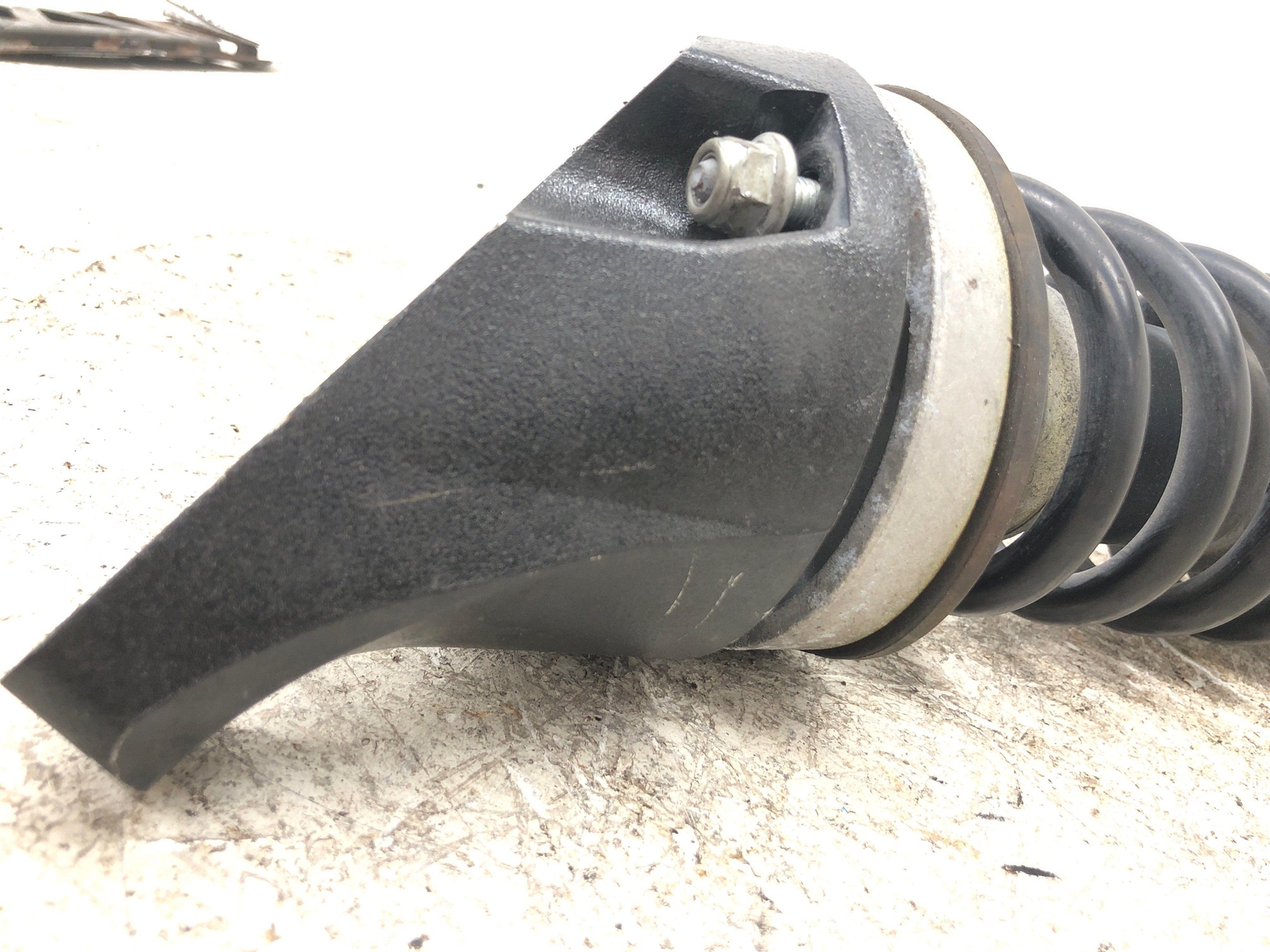 2009 ASTON MARTIN VANTAGE FRONT RIGHT STRUT SHOCK ABSORBER *9K* OEM *NOTES
