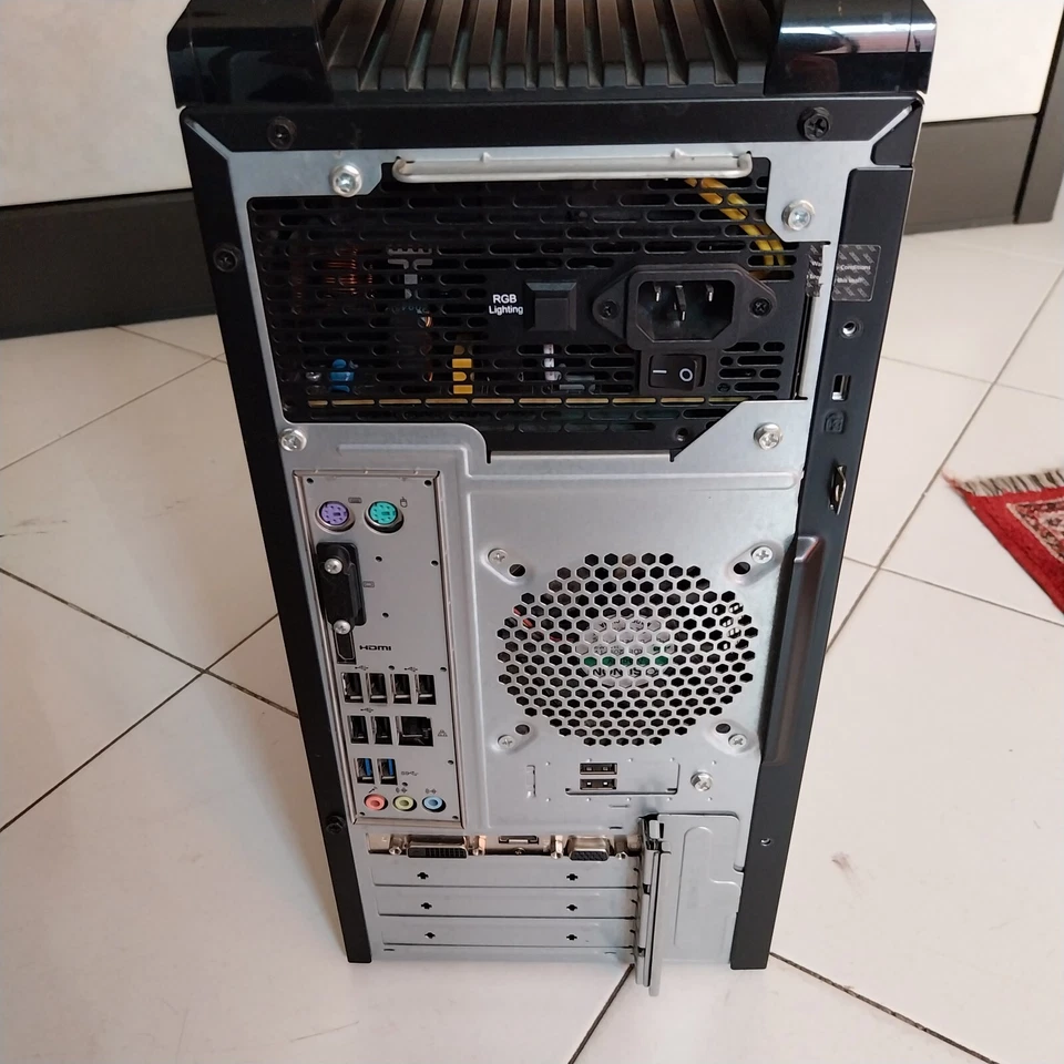 pc desktop ACER PREDATOR G3610 - Immagine 2 di 4