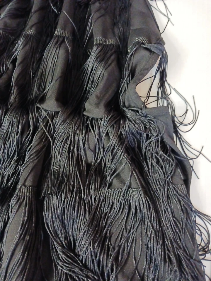 Disfraz de vestido con flecos de aleta negra. Showgirls años 50. Talla grande. con sombrero. Foto 3 de 4