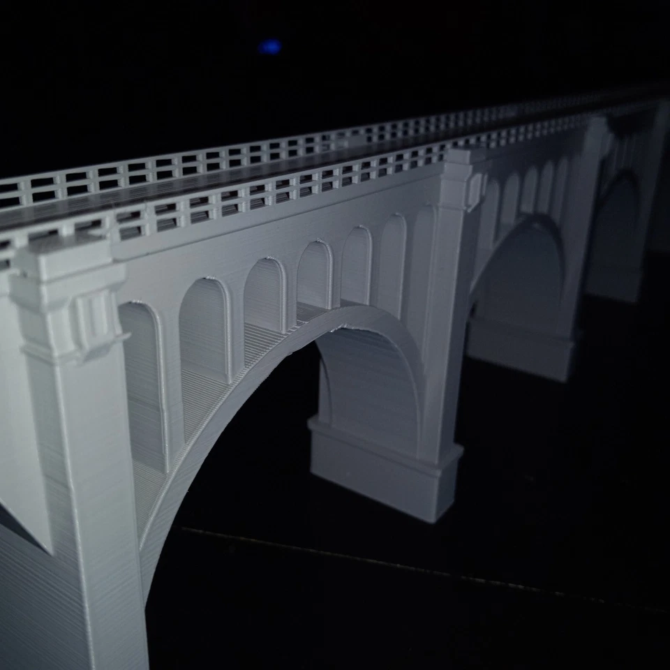 HO Scale Bridge 24-Inch long Viaduct Bridge 3D Printed. - Image 2 of 2