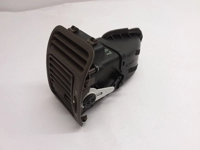 Коричневая вентиляционная решетка правосторонняя для Honda CR-V 2002-2006 годов выпуска CRV - Изображение 2 из 4