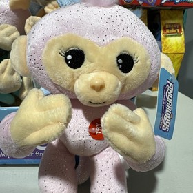 Fingerlings Pink  SPARKLE MONKEY WITH SOUND 9" Plush STUFFED ANIMAL Toy NEW