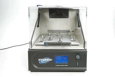 New Brunswick Eppendorf Innova 40 Incubator Shaker Inkubator Schüttler 25mm 