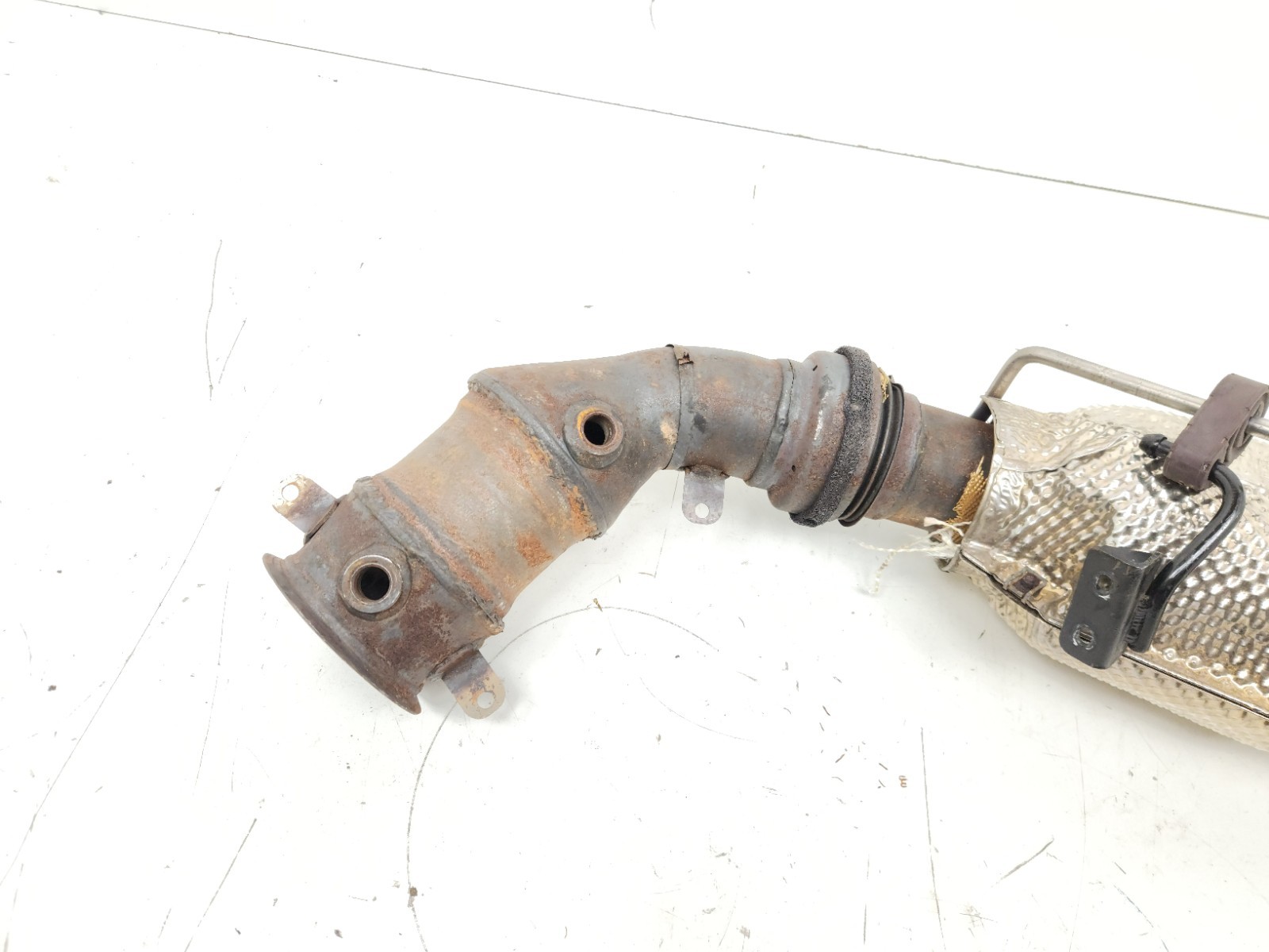 2012-2014 MCLAREN MP4-12C 650S RIGHT DOWNPIPE EXHAUST CATALYTIC CONVERTER OEM