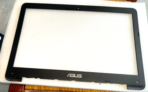 Plasturgie contour d'écran 13NB04LP10014 pour ordinateur Asus X751LDV