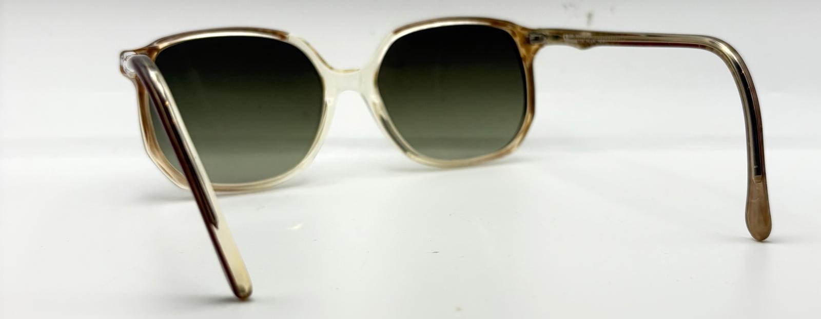 Vintage Pathway Shadows Brown Translucent Oval Su… - image 5