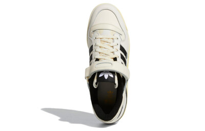 FORUM 84 LOW AEC★完売間近★adidas★ビンテージ仕上げ★追跡付 ☆adidas originals☆W FORUM 84 LOW フォーラム ロー☆追跡可