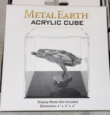 Metal Earth Acrylic Display Cube ideal for several models Small Toys dust free