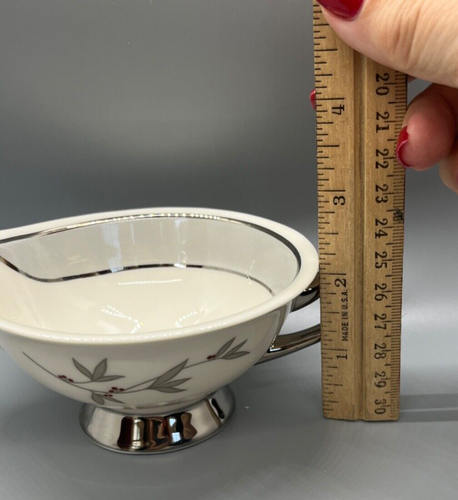 Syracuse China "HARMONY" USA. Sugar bowl with lid, creamer. Silver rim, berries - Picture 11 of 14