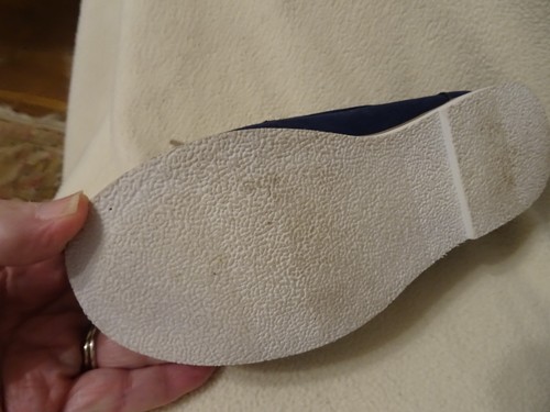 CRAZY 8 BOYS SHOES, BLUE SUEDE, TIE UPS, 8-1/2'' FROM TOE TO HEEL - Picture 2 of 4
