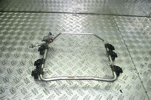 Audi 80 Cabrio 2,6l ABC Kraftstoffleitung Einspritzleitung 078133681K