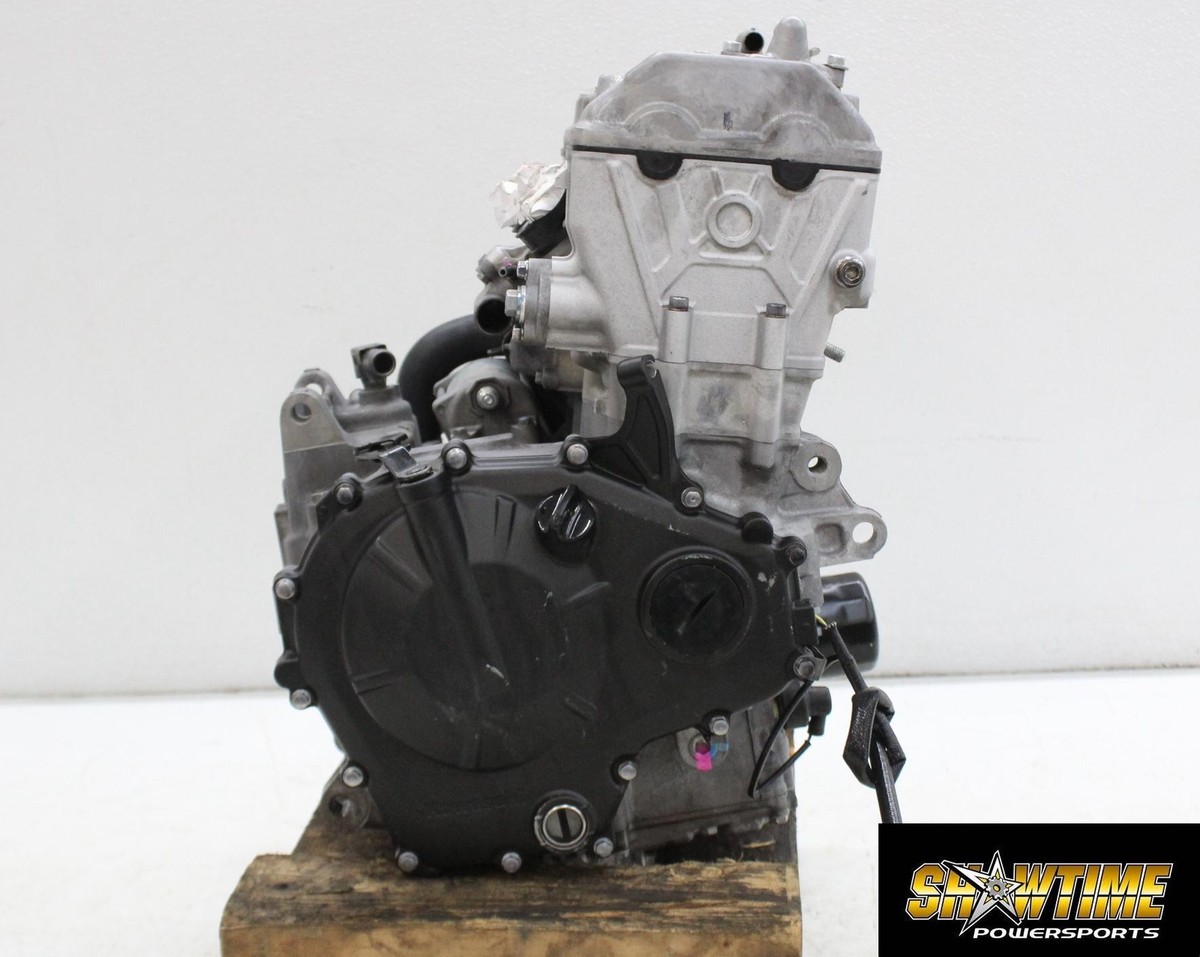 素顔4 SnowMan② 24 KAWASAKI NINJA ZX4RR ENGINE MOTOR CYLINDER HEAD CRANK