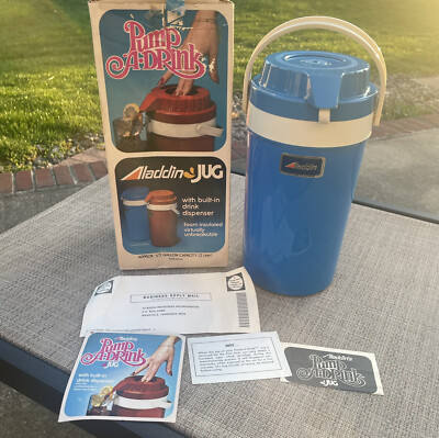 代引き人気 VTG Aladdin Coventry Blue Pump-a-Drink Jug 1/2 Gallon Camp 1.0リットル~