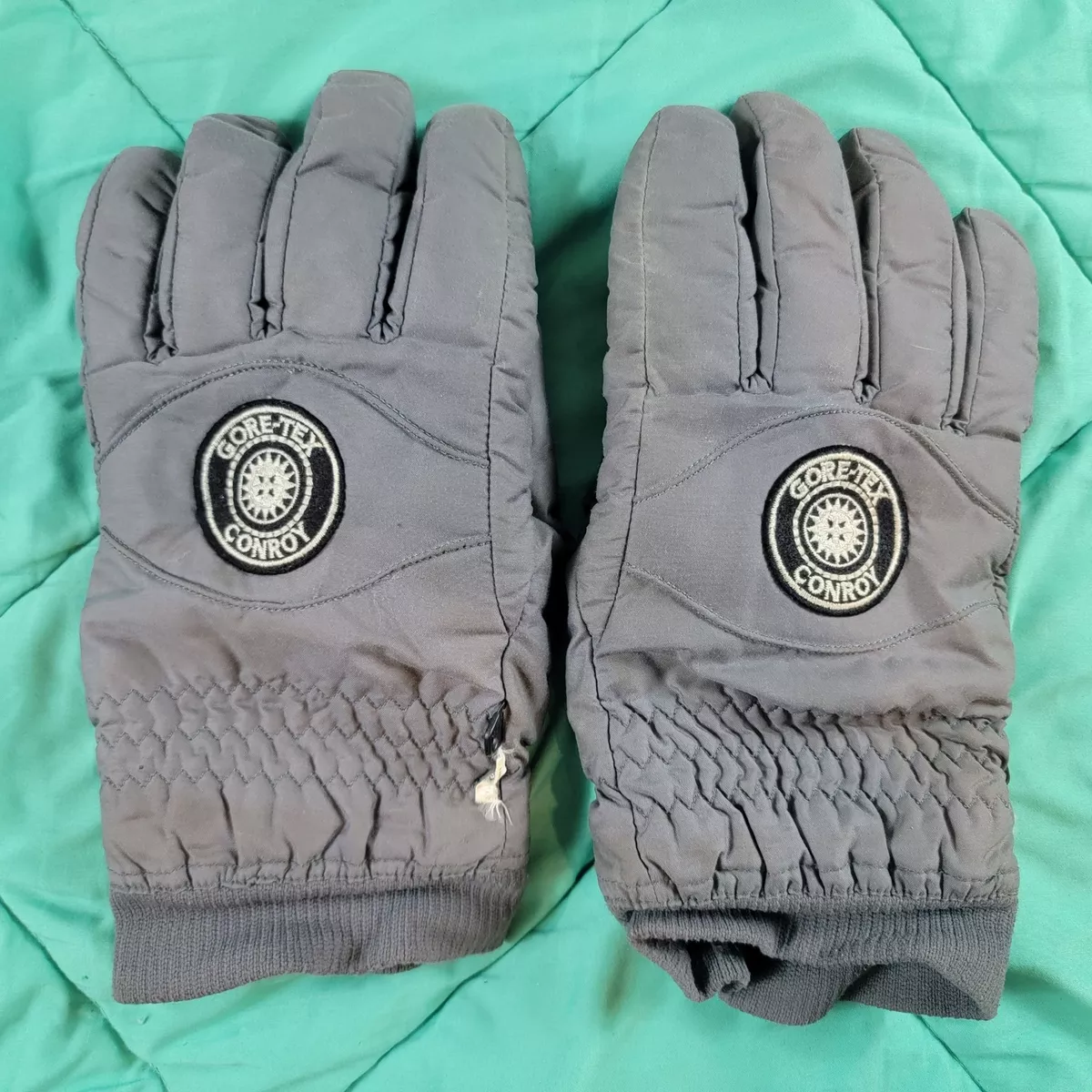 logo-patch ski gloves