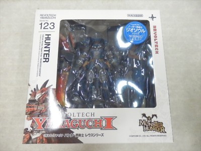 Revoltech Yamaguchi No.123EX Man Swordsman Rio Soul Series Figure Japan used