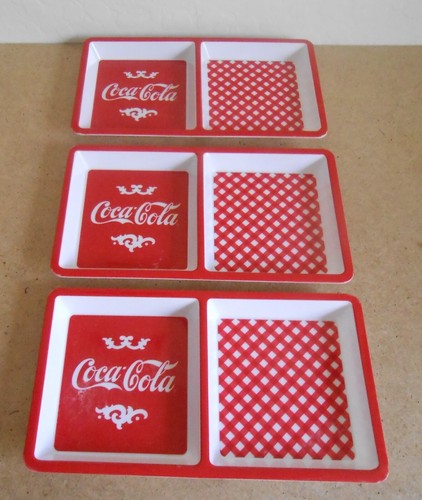 Set 3 vassoi da portata quadrati doppio lato Coca-Cola vintage rosso e bianco - Foto 2 di 12
