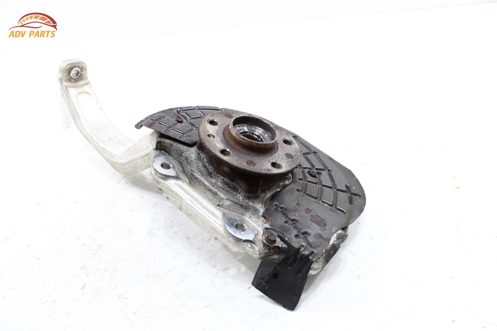 2017 - 2020 MASERATI LEVANTE FRONT LEFT DRIVER SIDE SPINDLE KNUCKLE HUB OEM
