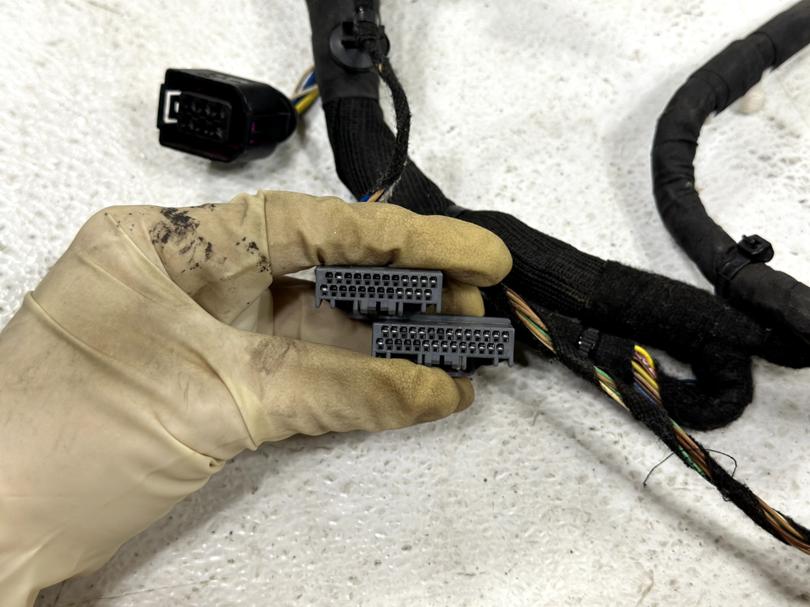 16-21 MCLAREN 570S RIGHT PASSENGER DOOR WIRING HARNESS WIRE LOOM 13M1473CP OEM