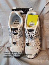 Women's Avia Sport Bungee Tennis Shoe Size 9.5 Black and White