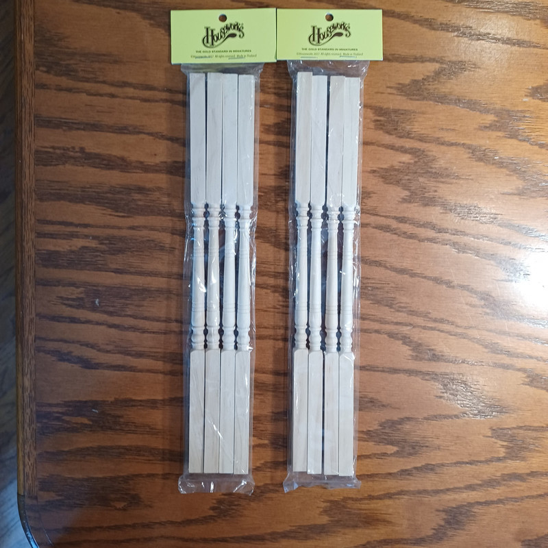 2 Sets of 4 Pieces Dollhouse Miniature Veranda Porch Corner Posts 1:12 Scale 12"