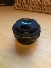 Canon EF-S 24mm f/2.8 STM Pancake Lens