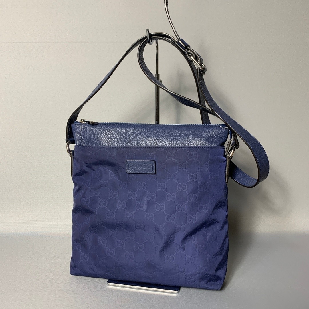Gucci GG Nylon Shoulder Bag Blue 2503 63 in Excellent Condition
