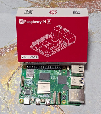 Raspberry Pi 5 B Quad-Core 2,4GHz 2GB DDR4 Bluetooth WLAN HDMI USB Gigabit LAN